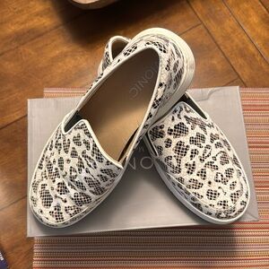 Vionic Dinora Boa Black